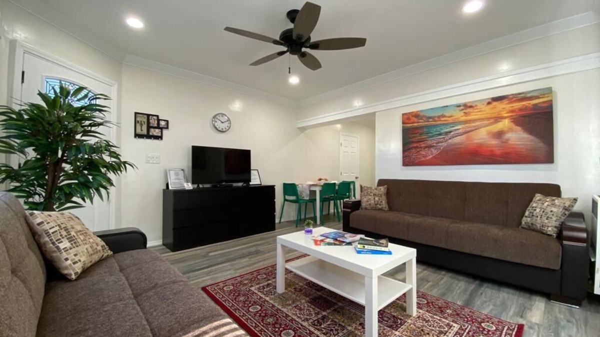 Franklin Apartment | Close to beach & Self check-in & Comfy