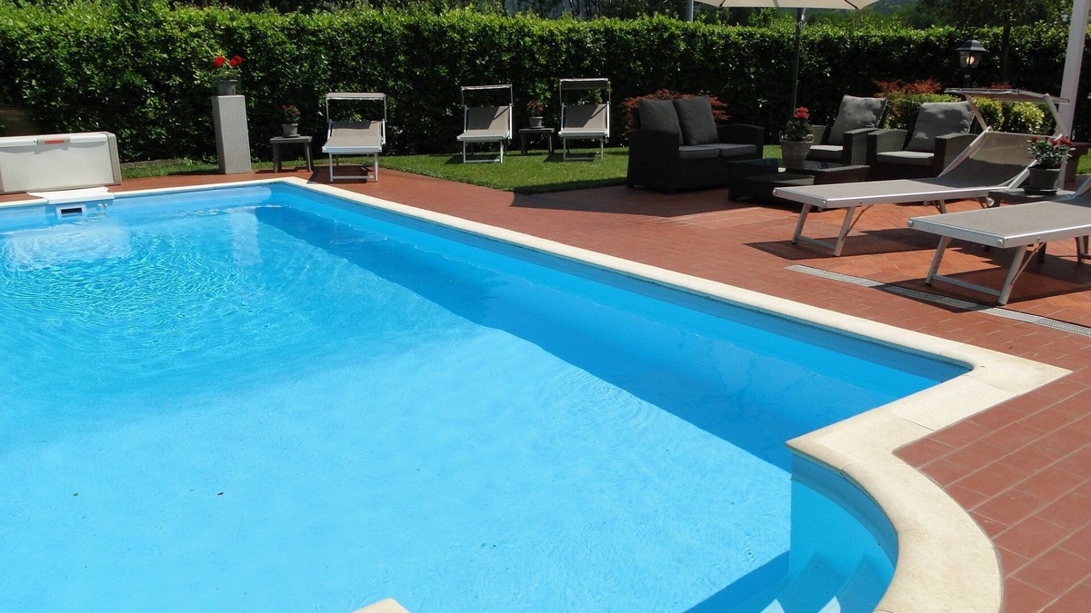 Pontetetto Villa | Close to centre of Lucca. Perfect base for exploring. Exclusive use of pool, A/c