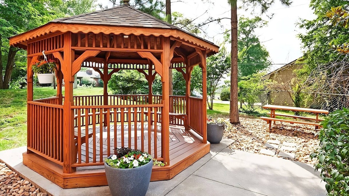 Ashley Oaks Hotel | Close to Concord Park! Pet-friendly Suite with Private Kitchen! Parking, Gazebo!