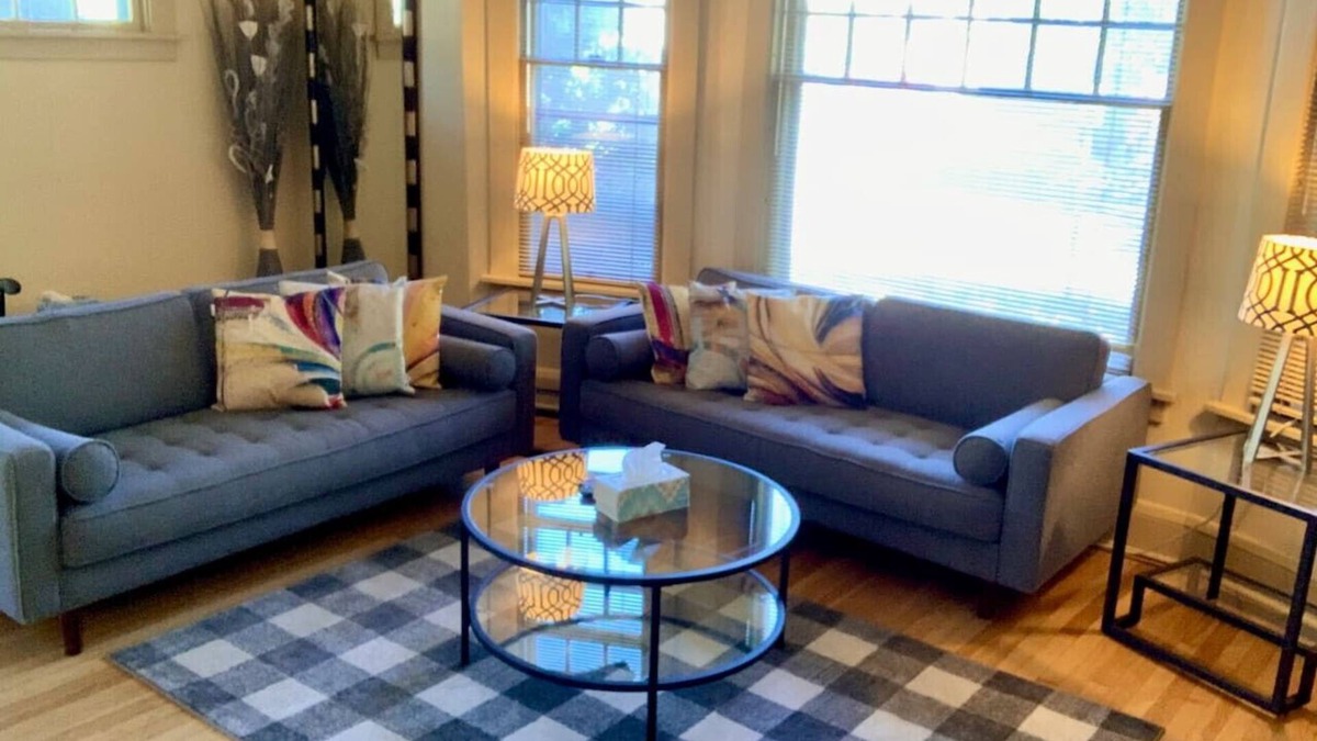 Lakewood House | Close to Downtown,OhioCity, Airport, Cle Clinic!