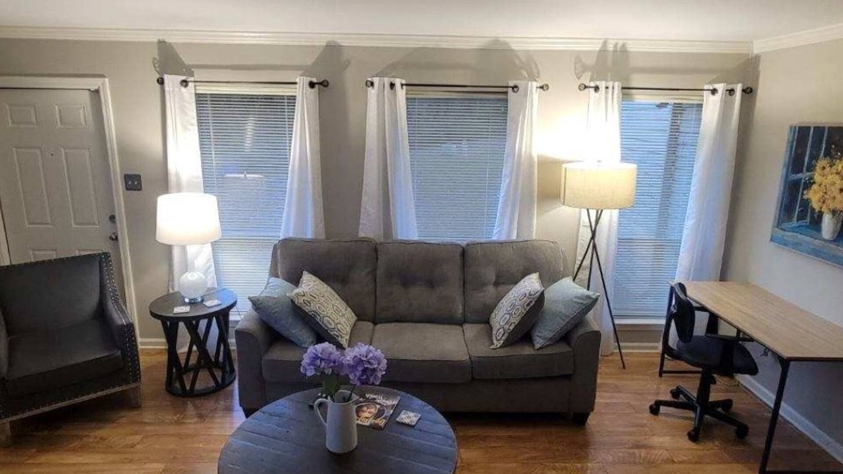Baton Rouge House | Close to hospitals&I-10/2 bedroom/2bath/Townhome