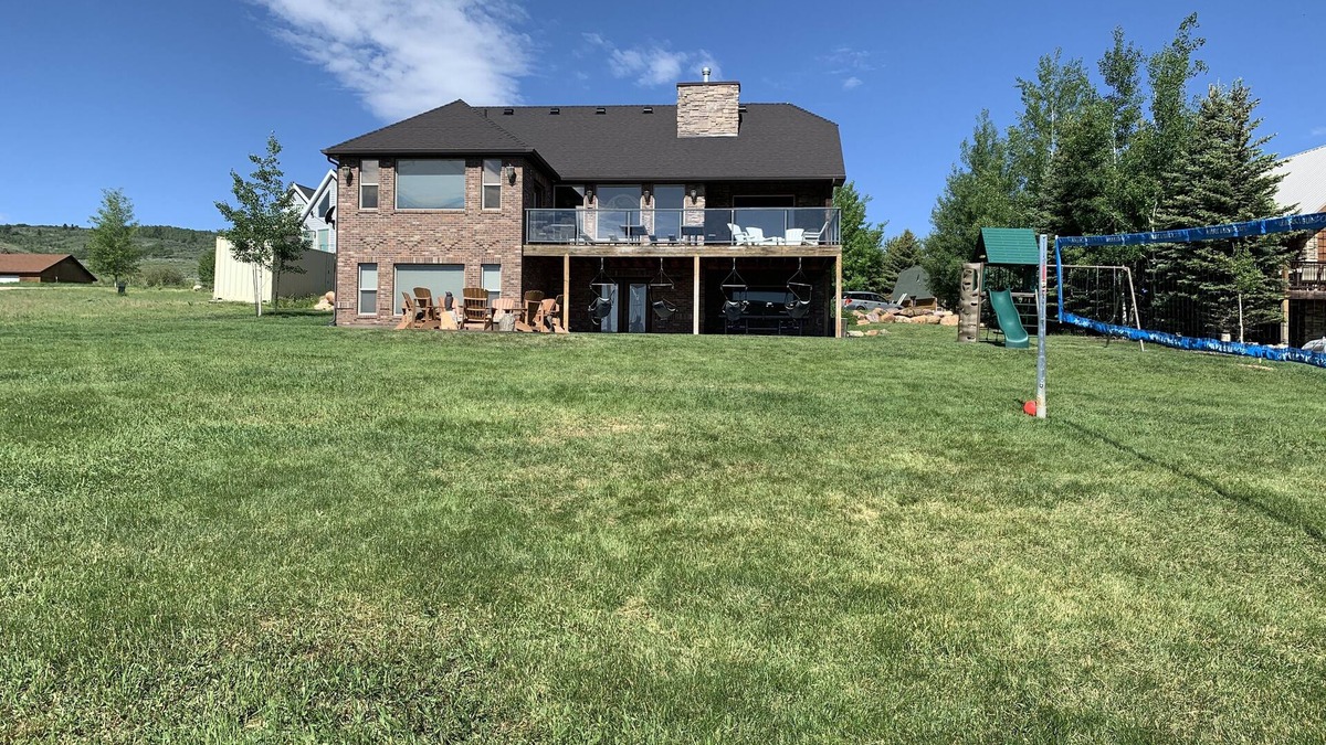 Garden City House | Close to Shakes with Amazing Views of the Lake!