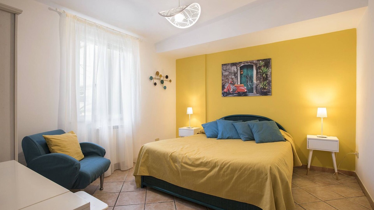 Tuscolano House | Close to the center: House with garden