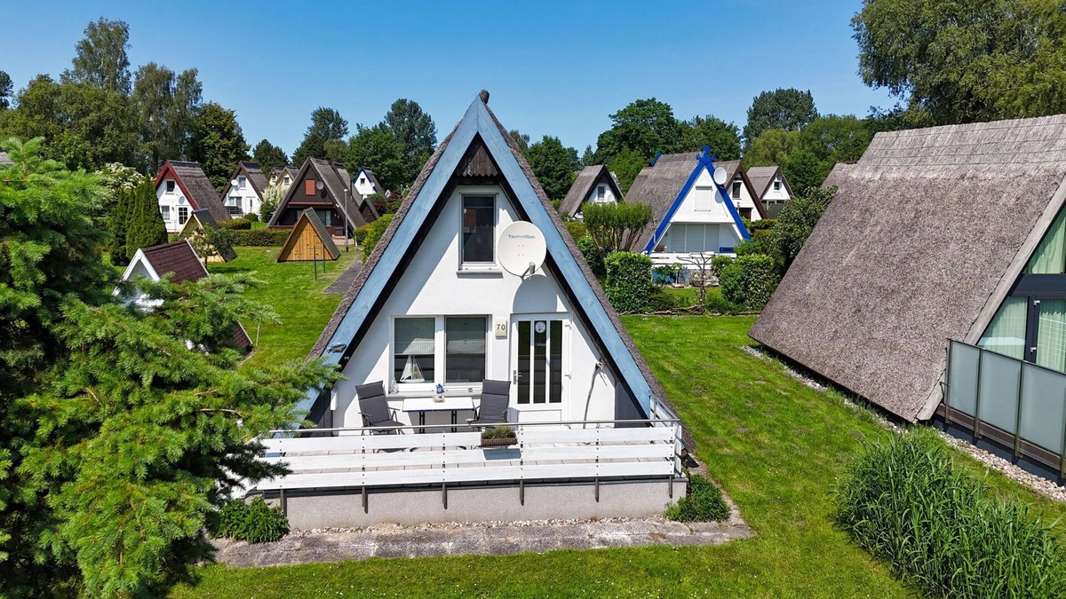 Gager House | Close to the beach, car-free vacation complex, cozy vacation home, terrace - Finnhaus70