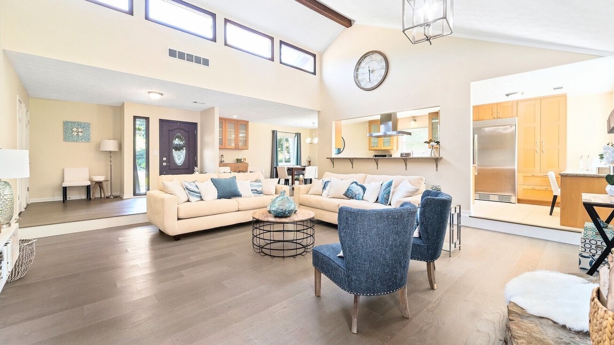 Fayetteville House | Close to Trilith & Airport! Fenced yard! Walk to shops!