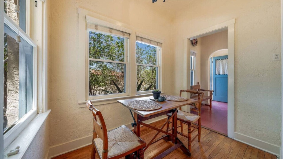 Sam Hughes House | Close to U of A/1 BR 1 BA/Sam Hughes/Patio