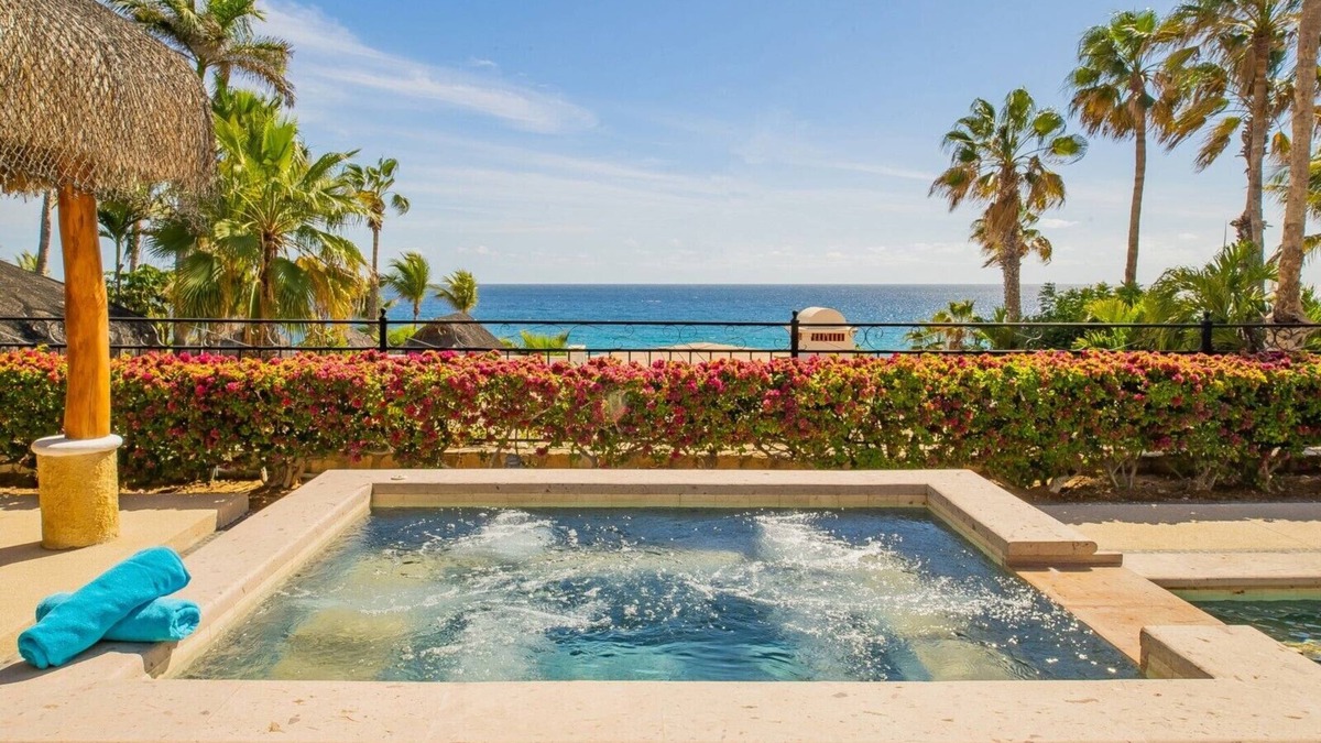Cabo San Lucas Villa | Close Walk to Beautiful Beach, Costa Brava, 3 bedroom
