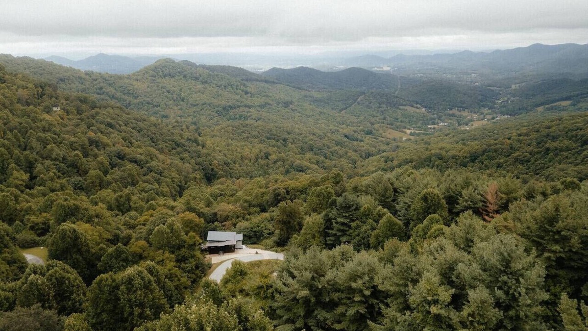 Candler House | Cloud 9 Vacation Home