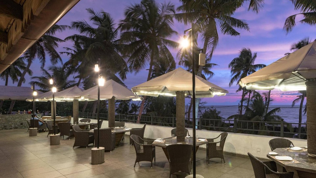 Vypin Hotel | Club Mahindra Cherai Beach