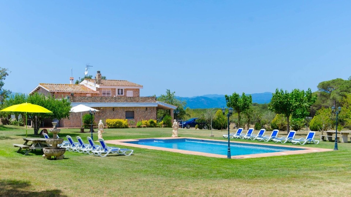 Macanet de la Selva Villa | Club Villamar - Wonderful villa in a quiet suburb of Lloret de Mar with large private pool (70m2)