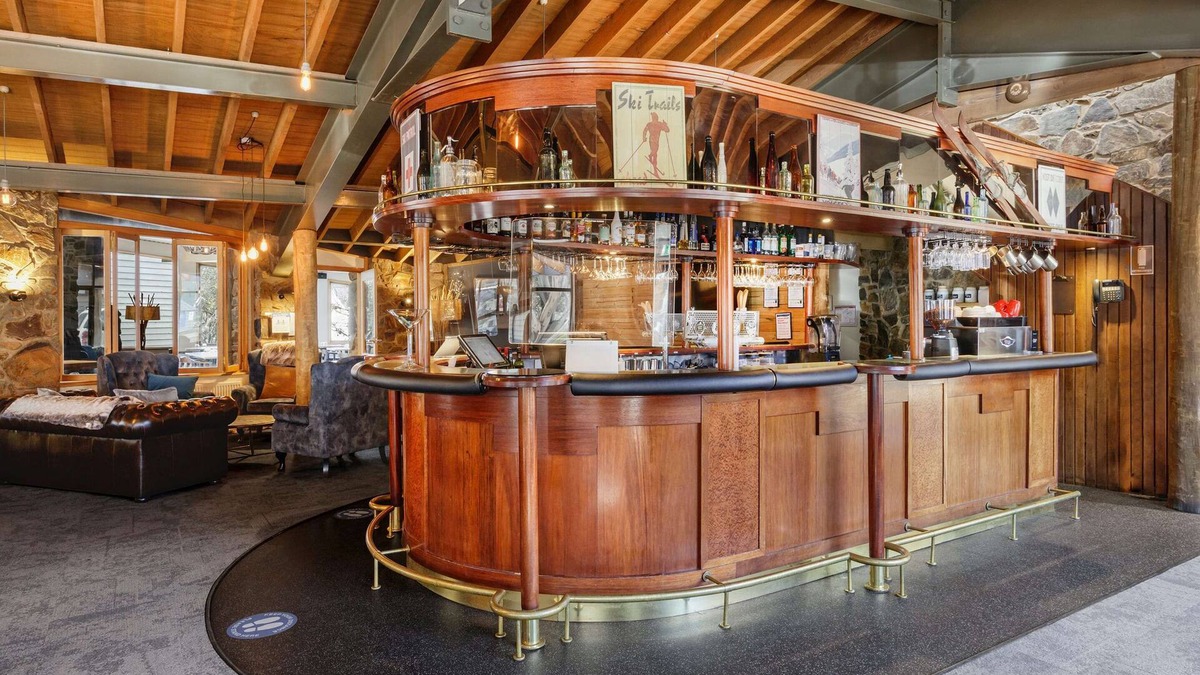 Dinner Plain Hotel | Club Wyndham Dinner Plain, Trademark Collection by Wyndham