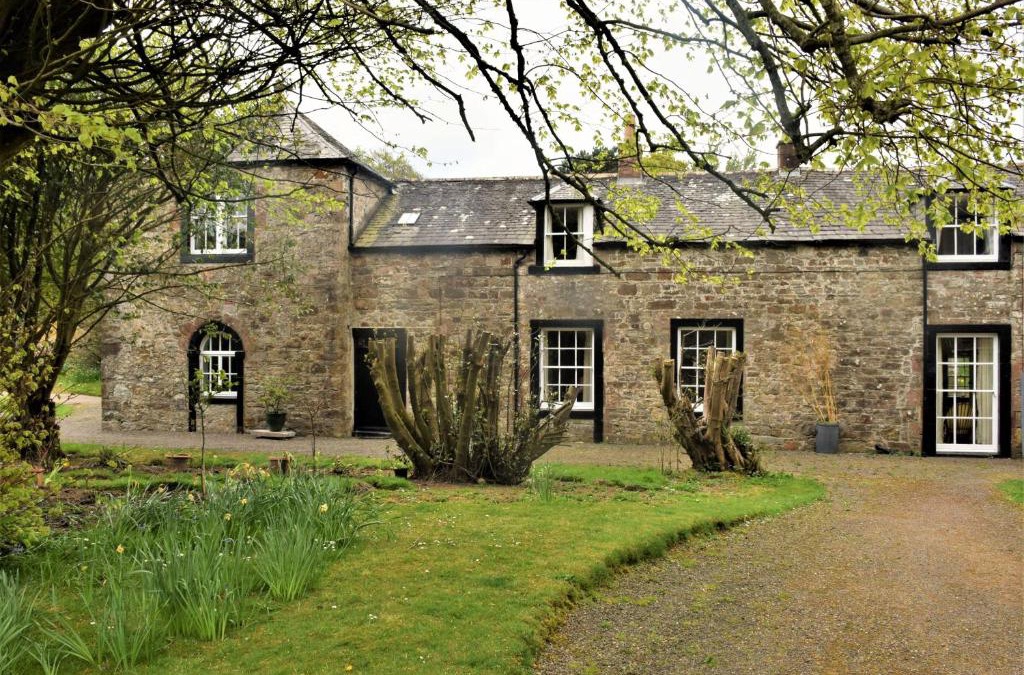 Carsethorn House | Coachmans Cottage