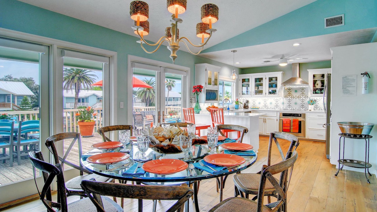 Key Allegro House | Coastal, Bright and Cheery, Key Allegro Waterfront Canal + Heated Private Pool