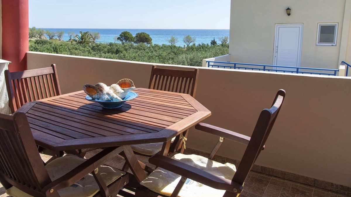 Xerokampos Apartment | Coastal Charm-Getaway to Artichoke's Seaside Oasis
