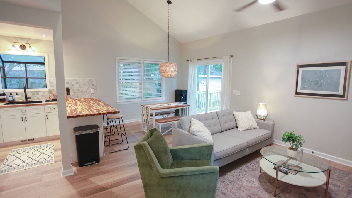 Wilmington House | Coastal Charter Abode