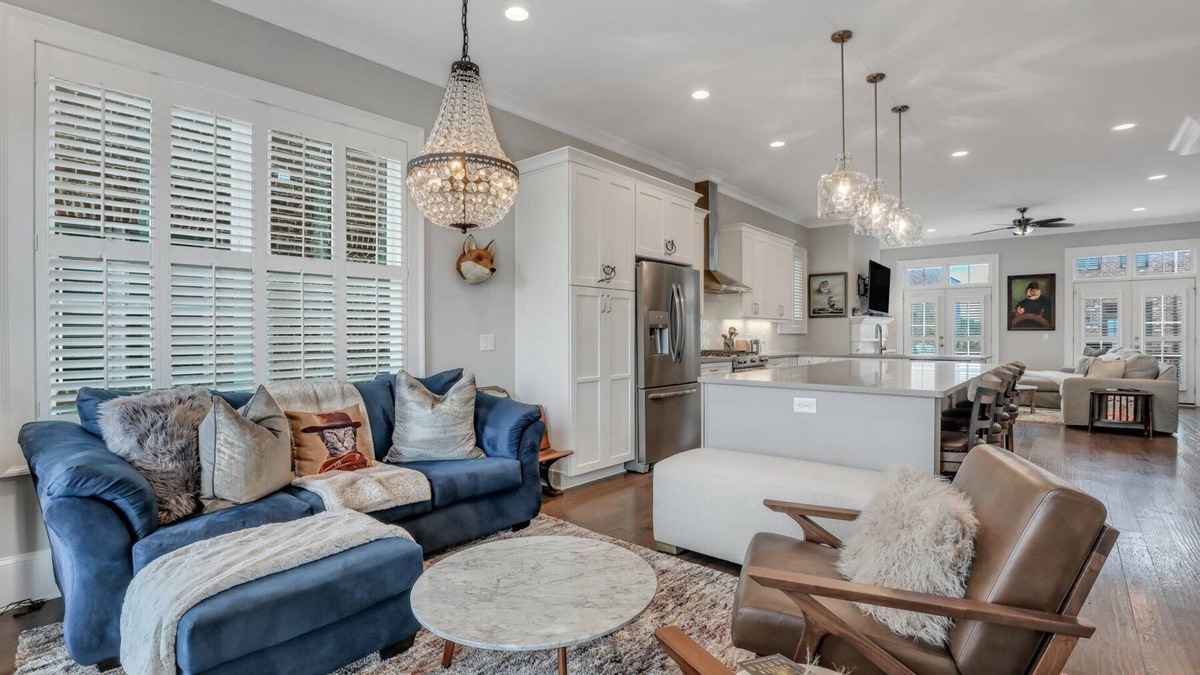 Hitch Village - Fred Wessels Homes House | Coastal Chic Home Steps to River Front w/Parking + Patio by Lucky Savannah
