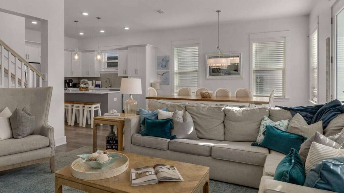 Dune Allen Beach House | Coastal Comfort, Golf Cart for 6, Sleeps 16, Beach + Free Attraction Tickets!