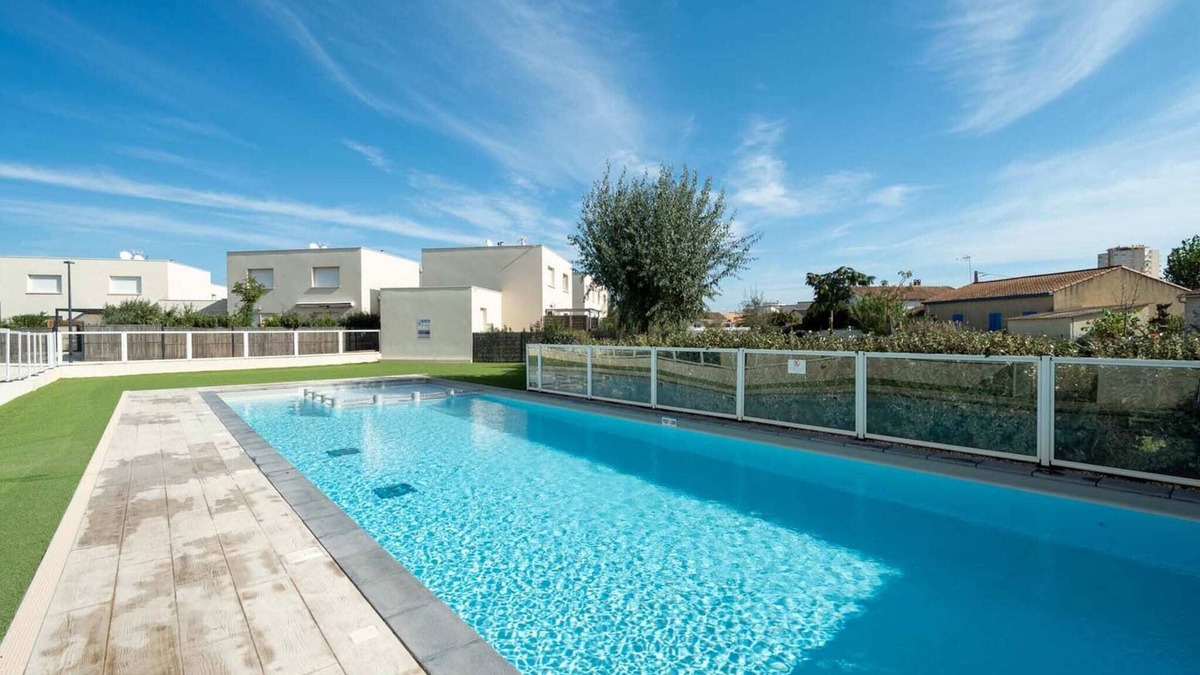 Serignan Villa | Coastal Comfort in Valras-Plage