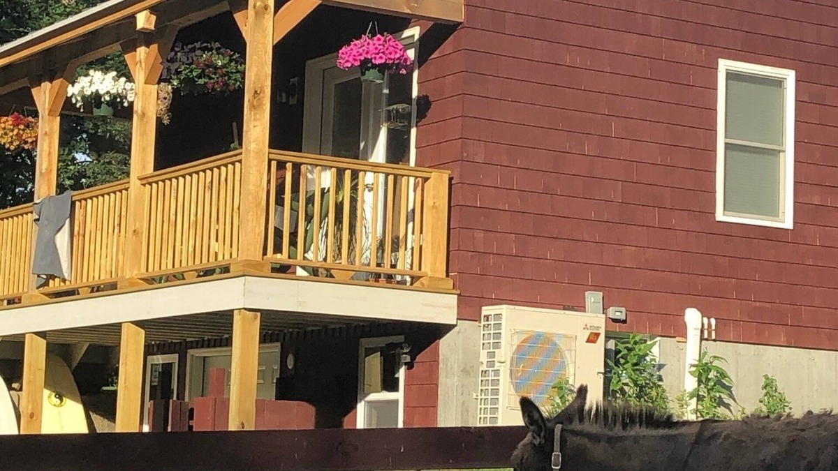 South Kingstown House | Coastal cottage. . Farm and sea