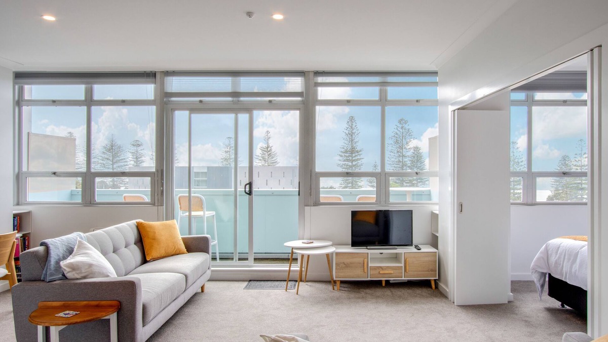 Bluff Hill House | Coastal Crib - Napier Holiday Apartment