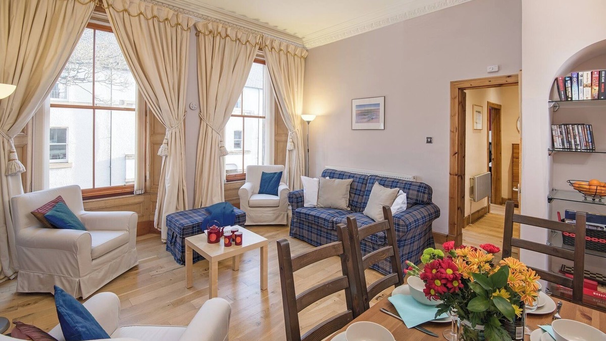 North Berwick Apartment | Coastal Escape | 3-Bed Apartment Near the Beach