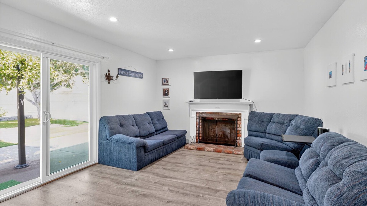 Sea View Estates House | Coastal Escape With Private Mini Golf 4 Bedroom Home