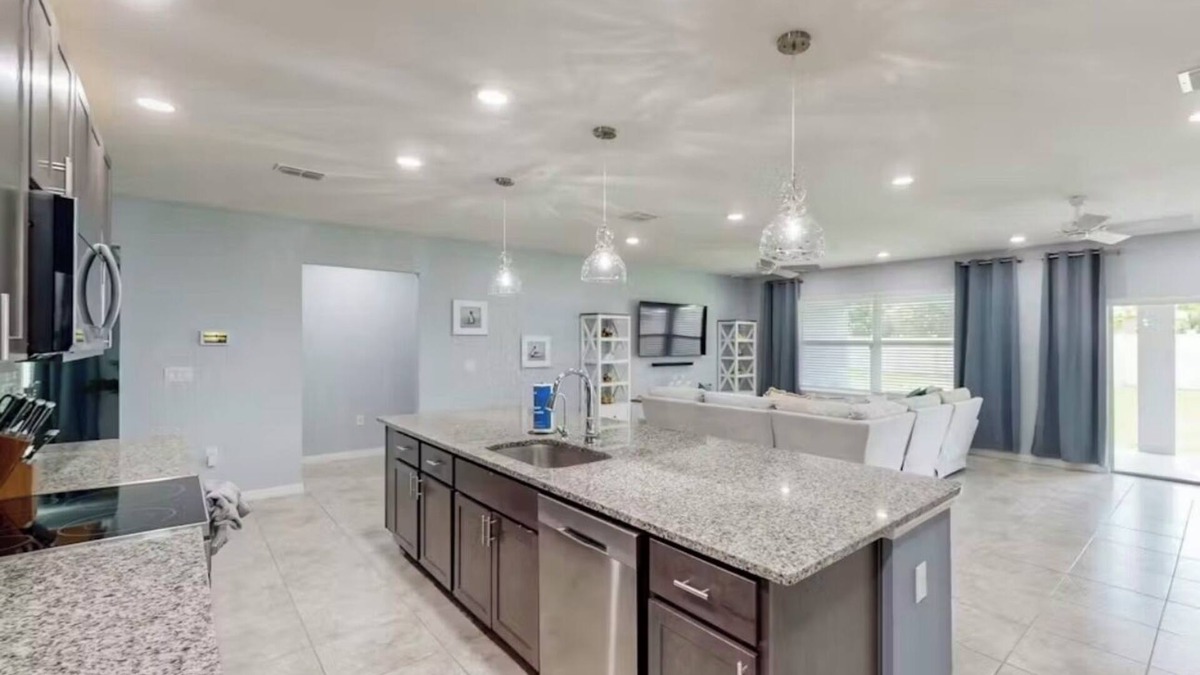 Port Saint Lucie Villa | Coastal Haven Retreat