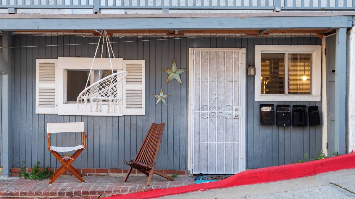 El Porto Condo | Coastal Haven Steps to Sand w/Garage & Rooftop