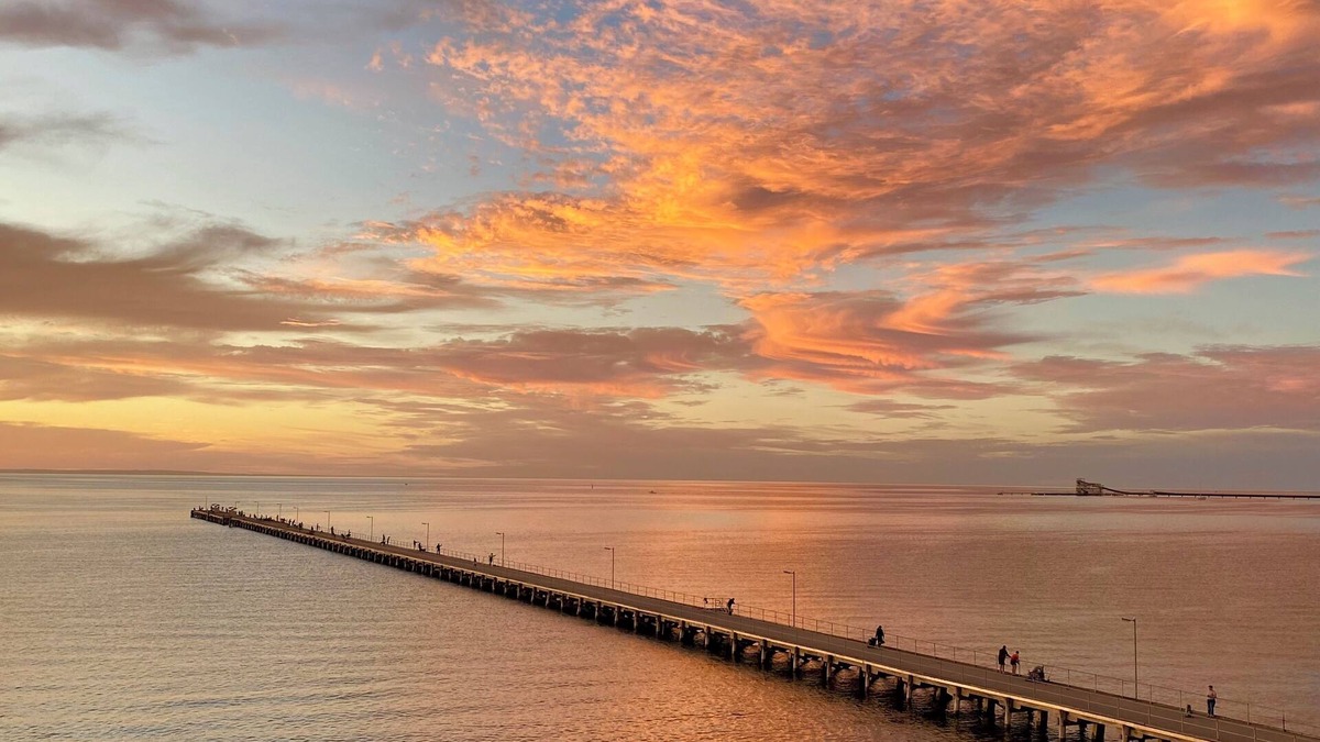 Ardrossan House | Coastal Home perfectly located!