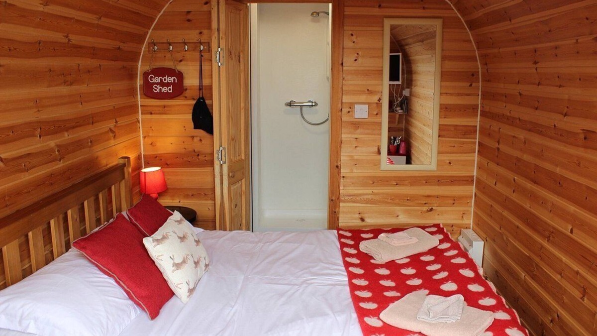 Holyhead RV Rental | Coastal Retreat Pod with Bathroom