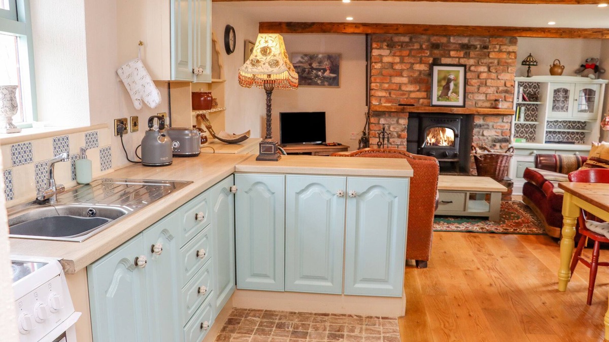 Kilmore Cottage | Cob Cottage