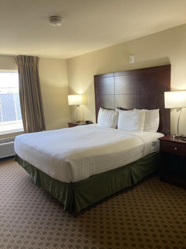 Broken Bow Hotel | Cobblestone Hotel & Suites - Broken Bow