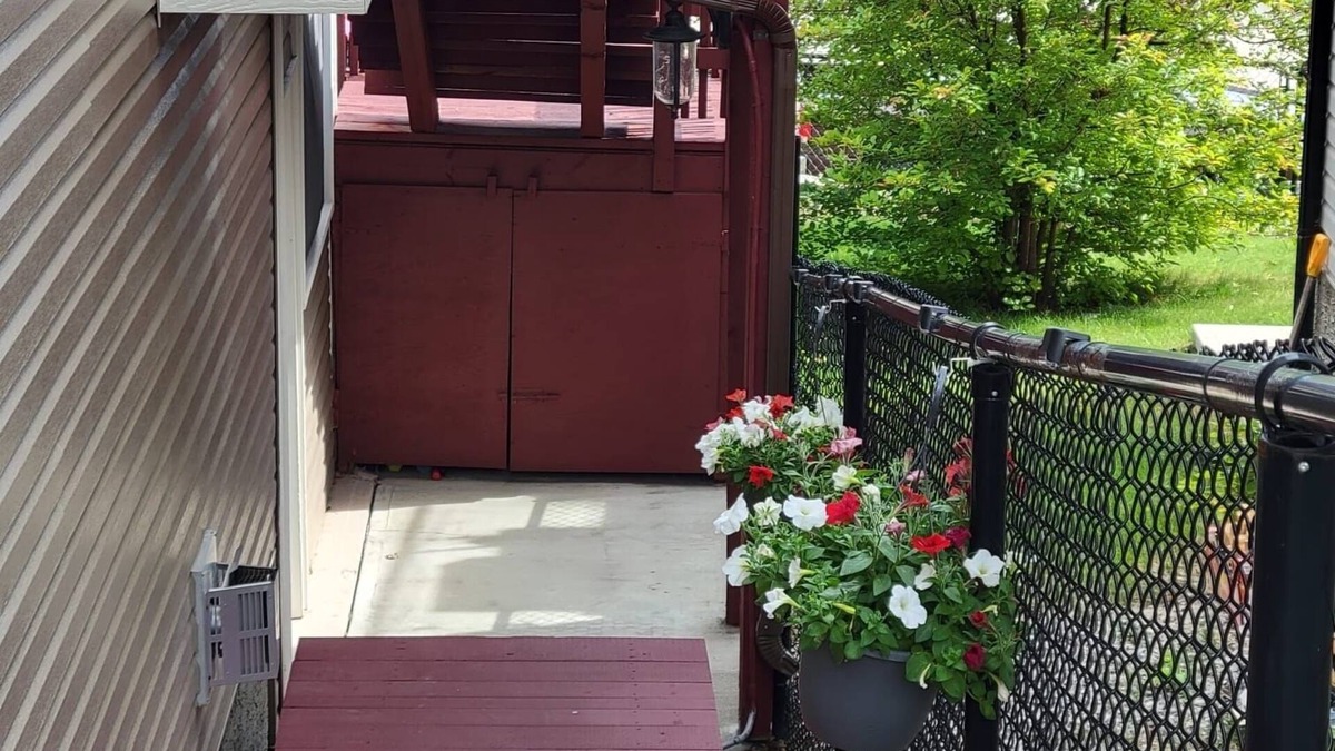 Cochrane Apartment | Cochrane’s Finest Airbnb