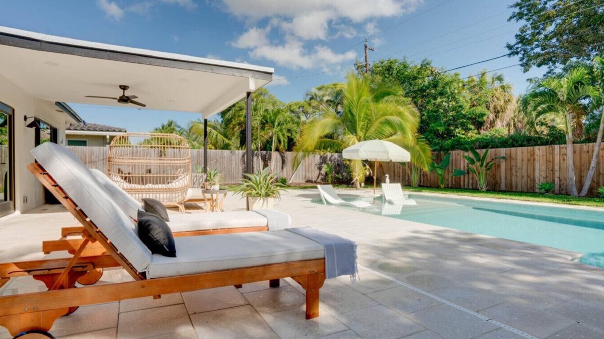 Deerfield Beach House | Coco Loco Oasis: Boho-Luxe Escape with Saltwater Pool Near Deerfield Beach!
