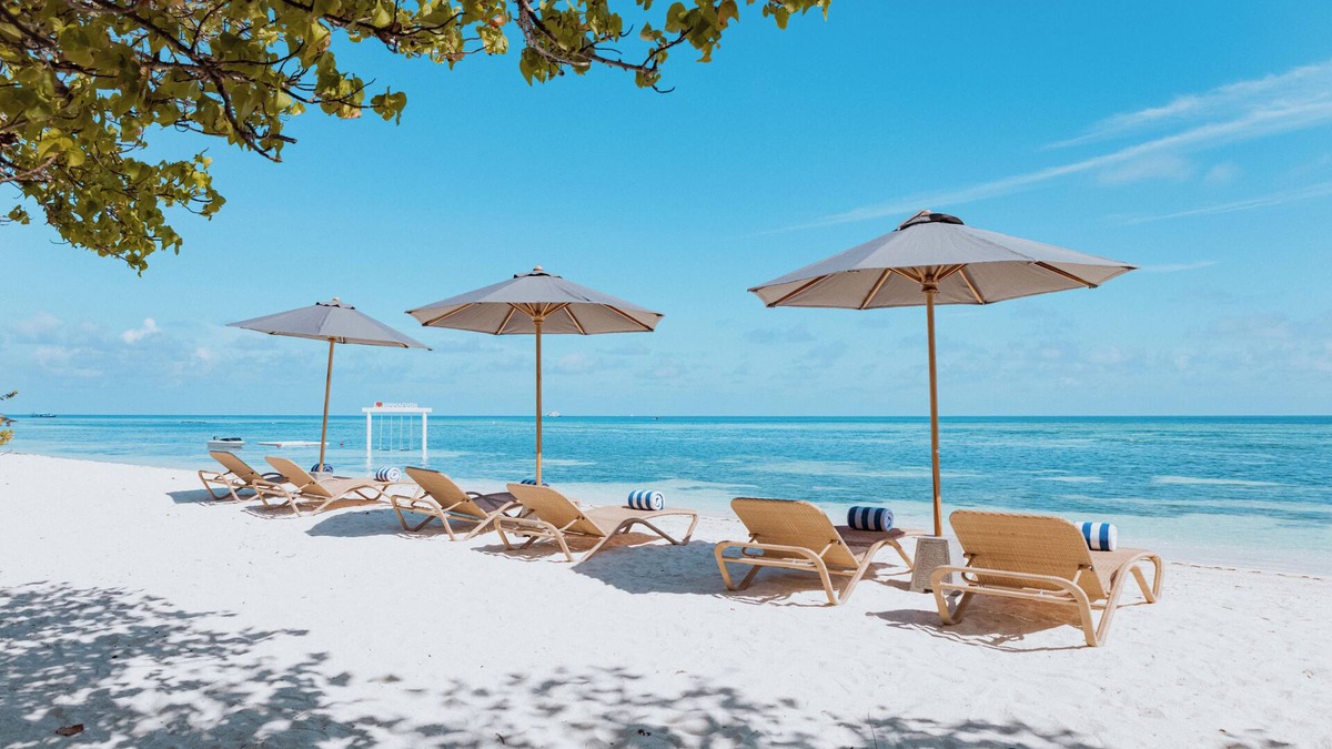 Himmafushi Hotel | Cocomo Maldives