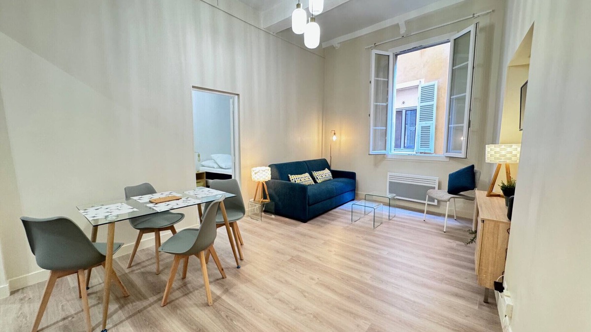 Quartier du Port Apartment | cocon du moulin