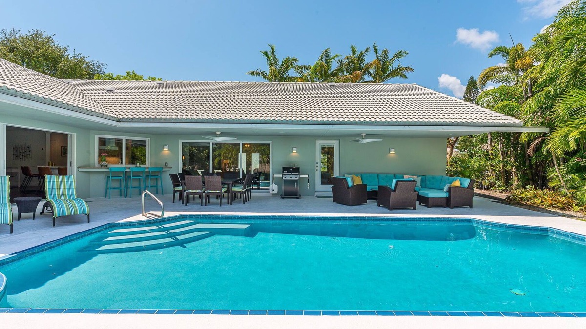 Lake Ida Shores House | Coconut Canal Hideout | Waterfront Private Oasis