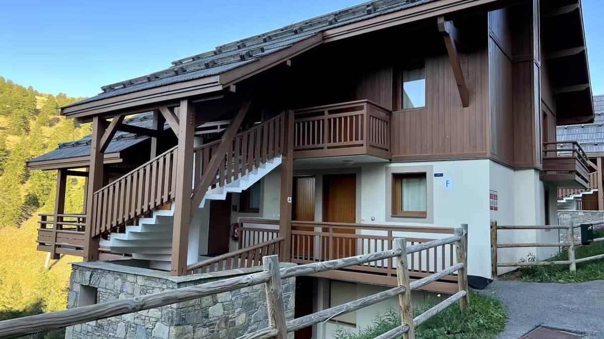 Les Claux Ski Chalet | Cocoon of Rennes at the foot of the slopes
