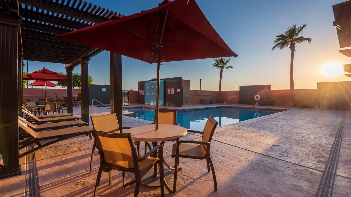 Somerton Hotel | Cocopah Resort And Conference Center