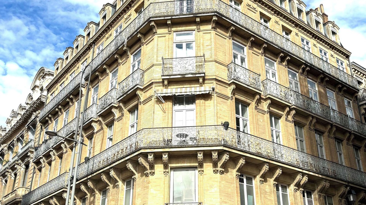 Saint - Aubin - Dupuy Apartment | Cœur Capitol -Parking -Clim -Elevator -Subway -122m² -At the heart of Capitol Hill