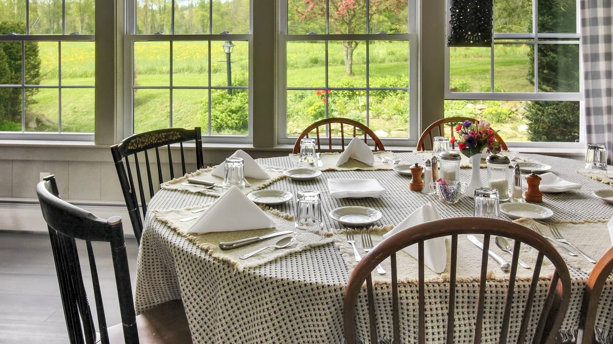 Weston Hotel | COHO Inn & Motor Lodge