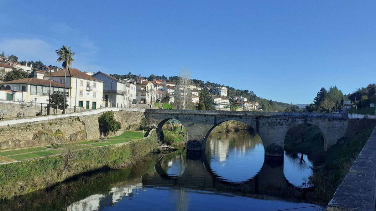 Coja Cottage | Coja Flores, Beautiful,River Beaches & Mountains