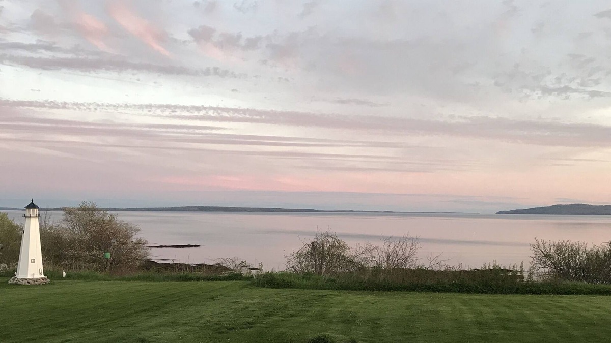 Searsport House | Colcord Cottage- quintessential oceanfront cottage