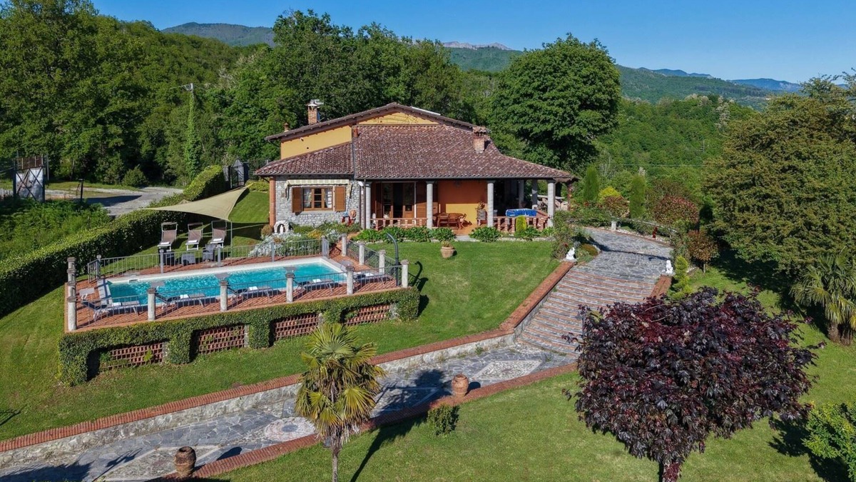 Castelnuovo di Garfagnana Villa | Colle Santa Cristina, Castelnuovo di Garfagnana, Lucca and Viareggio
