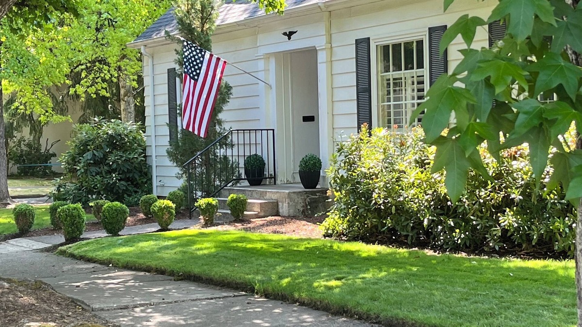 Corvallis House | COLLEGE HILL CLASSIC, GREAT LOCATION!