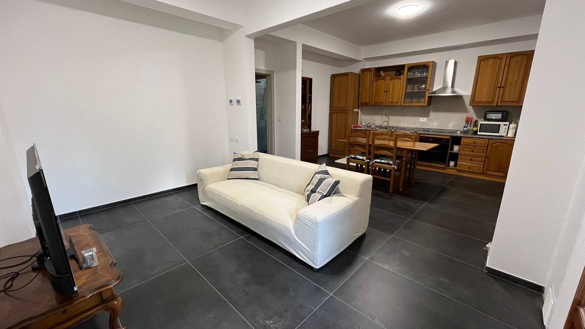 Collesalvetti Apartment | Collesalvetti House