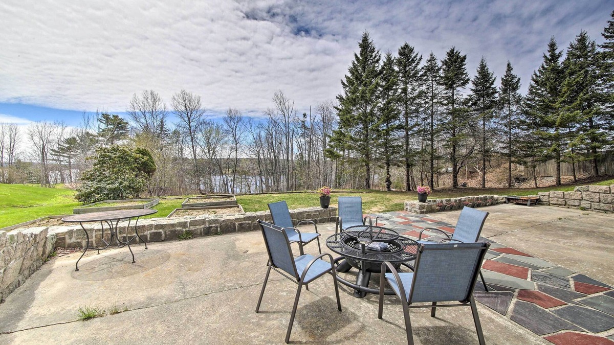 Bucksport House | Colonial Home in Bucksport w/River Views!