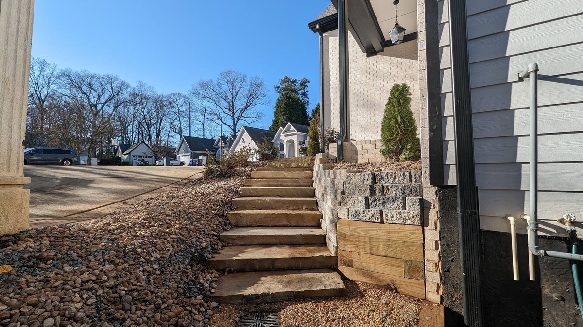 East Cobb House | Colony Suite - Bridgegate