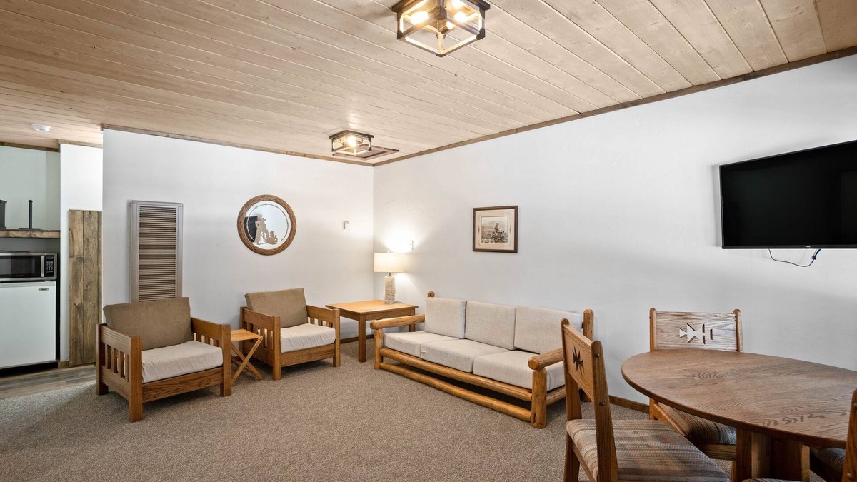 Almont House | Colorado Outdoor Mecca: Fish, Hike & Horseback Ride from River Cabins