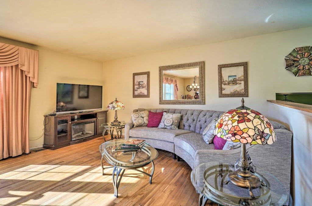 Security-Widefield House | Colorado Springs Home with Yard about 12 Mi to Dtwn